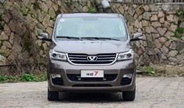 华颂汽车商务车7座价格（华颂汽车七座商务）