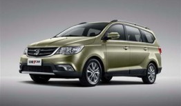 现代mpv7座商务汽车车价格（现代mpv7座商务汽车车价格多少）