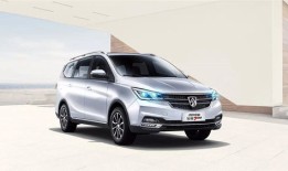 传祺汽车7座商务gm6高速（传祺七座商务车 gm6）