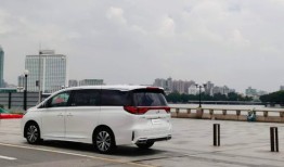 传祺汽车1.8t商务车（传祺商务车2020款）