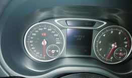 汽车故障码奔驰商务车 B1601（汽车故障码奔驰商务车 B1005-007）