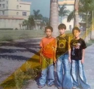 那些小时候买的丑衣服，回忆里的色彩斑斓