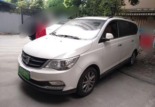 成都二手汽车豪华商务车（成都二手汽车豪华商务车交易市场）