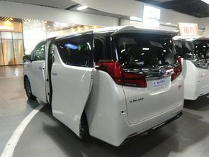 商务丰田七座高配汽车（丰田商务7座高配）